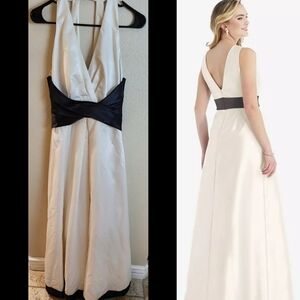 Nicole Miller Dress White Sleeveless Halter Wedding Formal Evening Gown